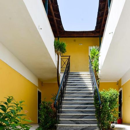 Loula Apartments Kávos Dış mekan fotoğraf