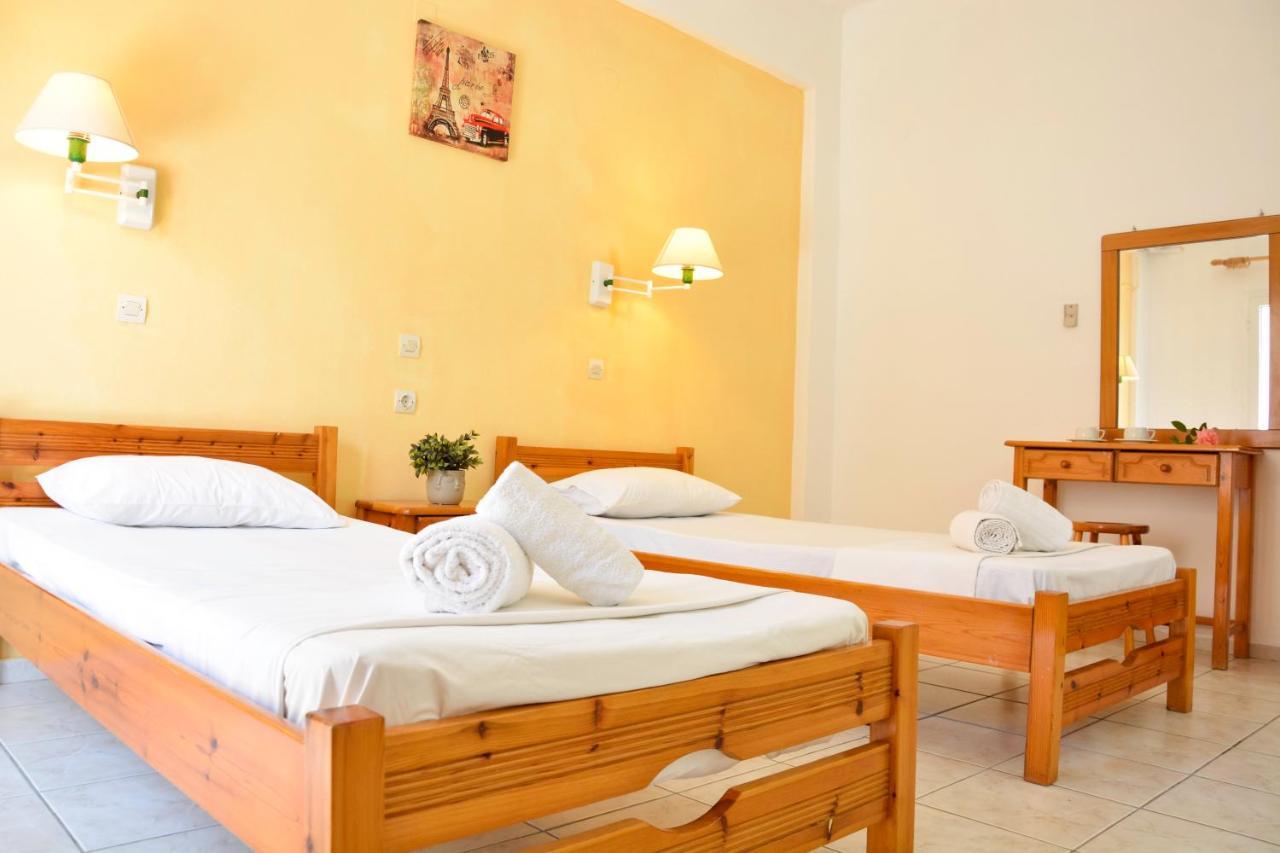 Loula Apartments Kávos Dış mekan fotoğraf
