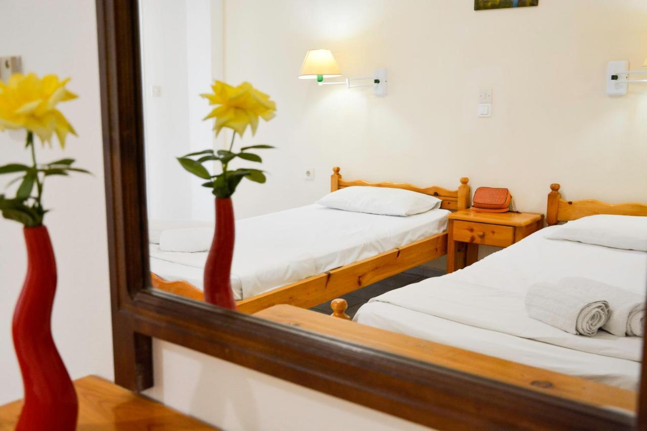 Loula Apartments Kávos Dış mekan fotoğraf