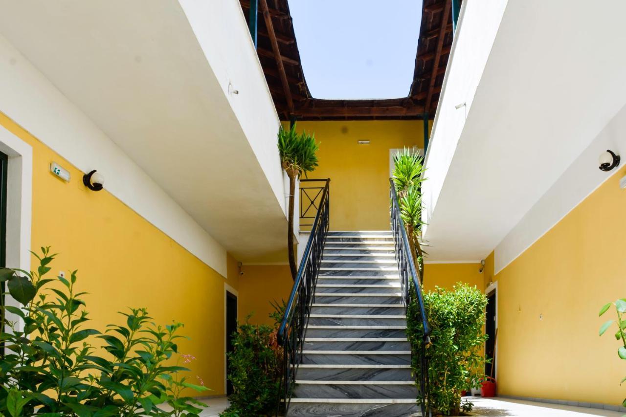 Loula Apartments Kávos Dış mekan fotoğraf